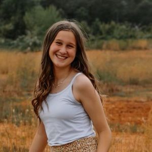 Meet your Posher, Ella